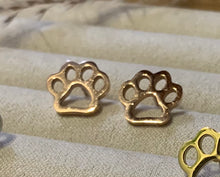 Load image into Gallery viewer, The Dabbling Artisan - Earrings