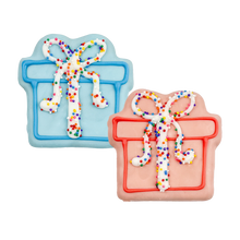 Load image into Gallery viewer, Bosco &amp; Roxy&#39;s Bakery